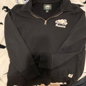 Roots Quarter zip in black